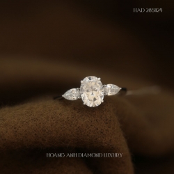 HAD 2891124 Nhẫn nữ VT14K The Eternal Trio viên chủ ...